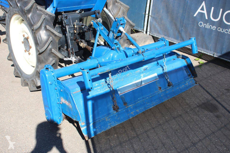 Lantbrukstraktor Iseki TL2300
