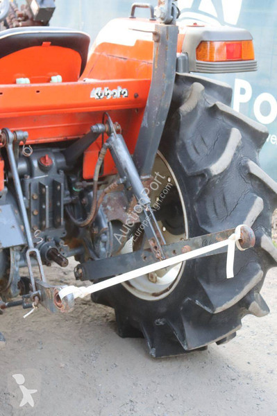 جرار زراعي Kubota GL-29
