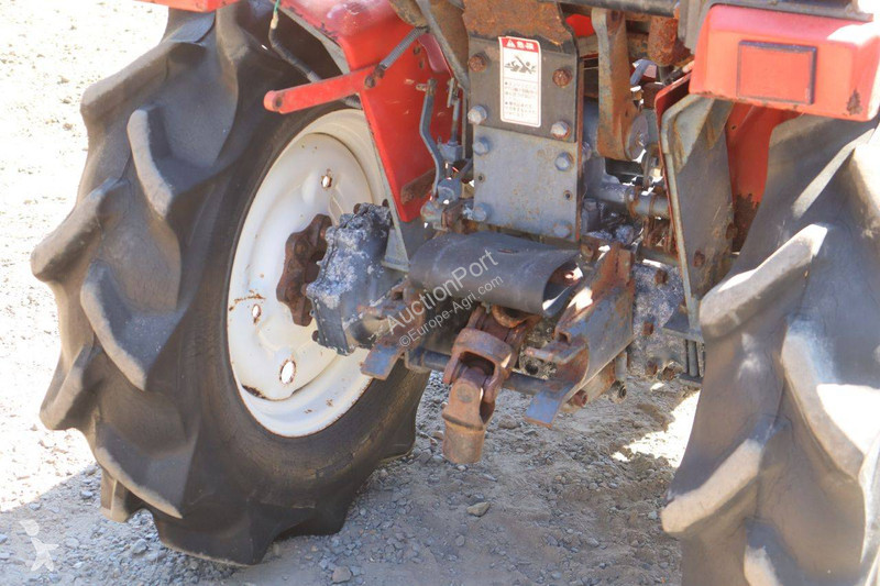 جرار زراعي Yanmar KE-40