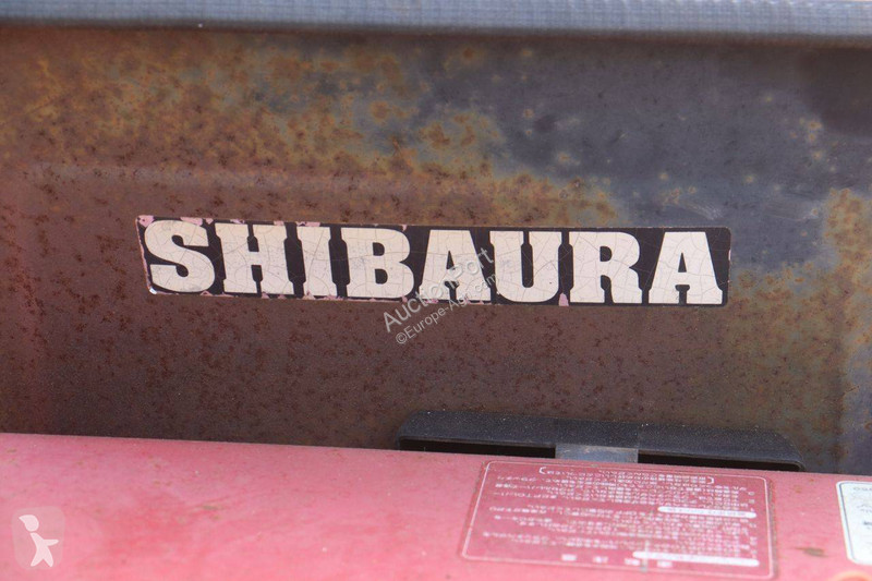 جرار زراعي Shibaura P185F