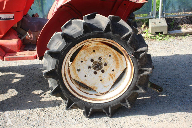 جرار زراعي Yanmar YM1720D