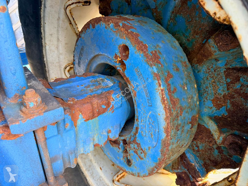 Tractor Ford TW-30 4WD