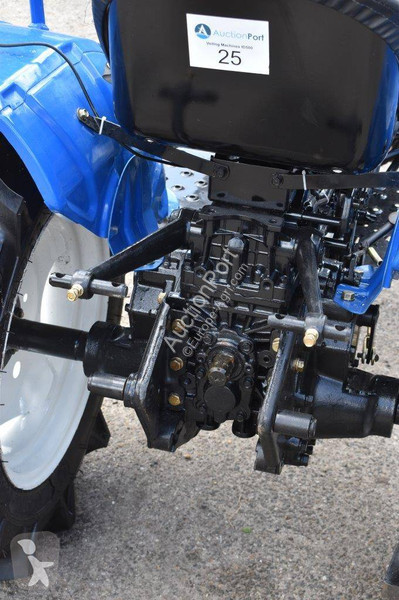 Сільськогосподарський трактор Iseki TX1510F