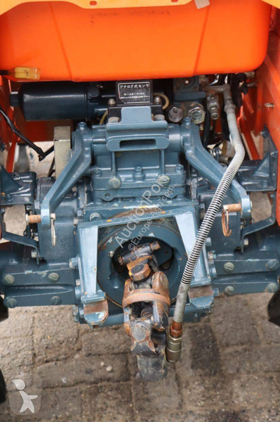 Сільськогосподарський трактор Kubota B1-14 Bulltra