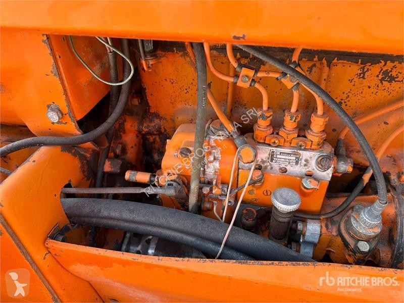 Сільськогосподарський трактор OM 655