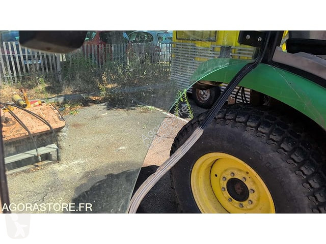 Tractor agrícola