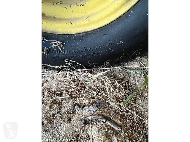 Tractor agrícola