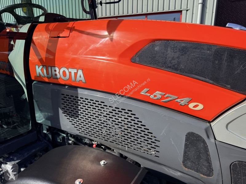 Tractor agrícola Kubota L5740 HSTC 4WD Cab