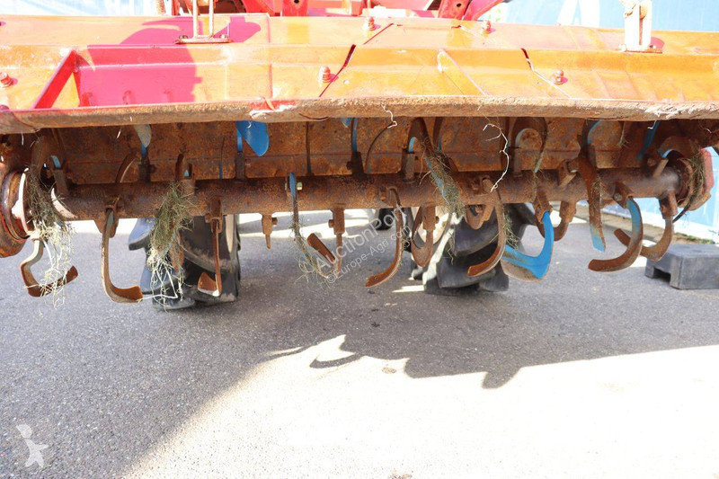 Tractor agrícola Yanmar F24