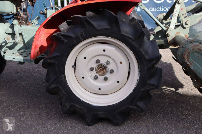 Tractor agrícola Yanmar YM1510