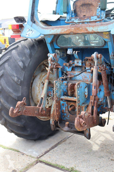 Tractor agrícola Ford TW-10