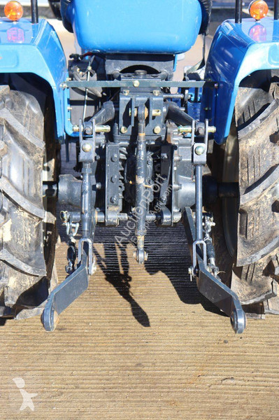 Tractor agrícola Iseki TU1400