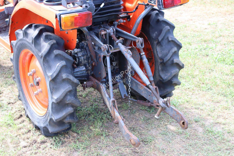 Tractor agrícola Kubota B1620D
