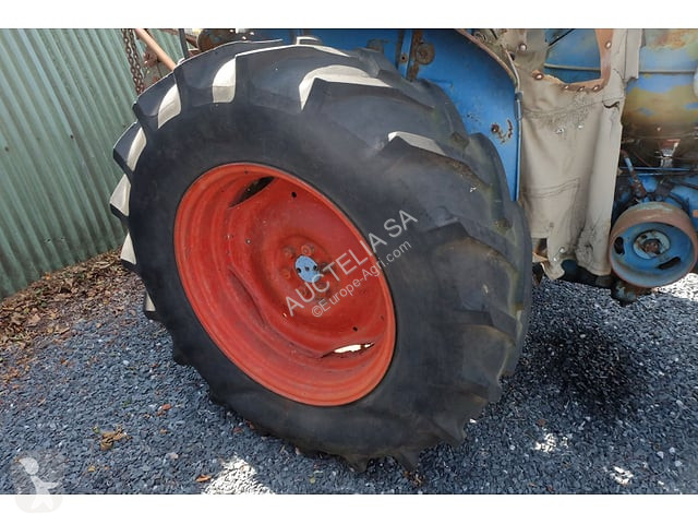 Tractor Ford Super Major