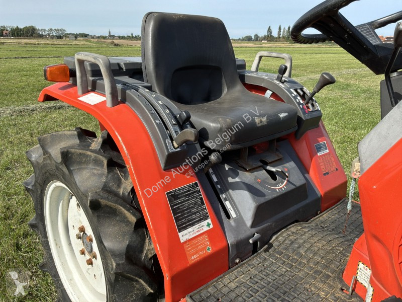 Tracteur agricole Kubota Aste A175