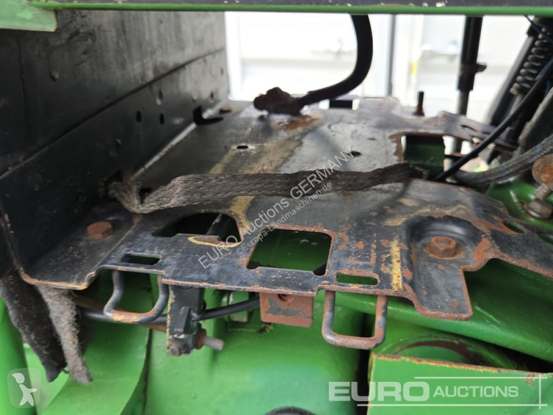 Zemědělský traktor John Deere 1850