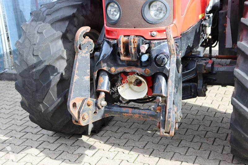 Zemědělský traktor Massey Ferguson 6490 Dyna-6