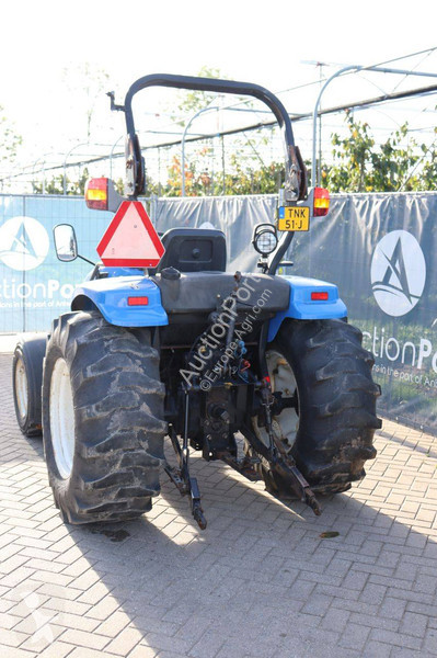 Zemědělský traktor New Holland TC40D