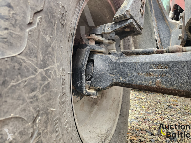 Zemědělský traktor Massey Ferguson 6480