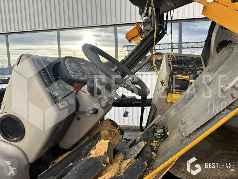 Tracteur agricole JCB 2135 4WS Fastrac