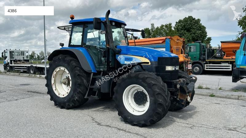 Tracteur agricole New Holland TM190 4X4