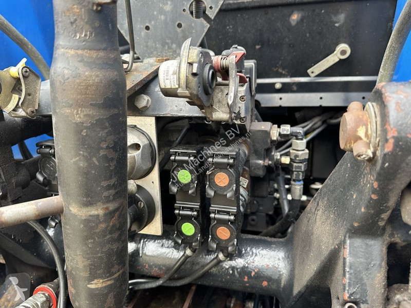 Tracteur agricole New Holland TVT 195 Dutch...