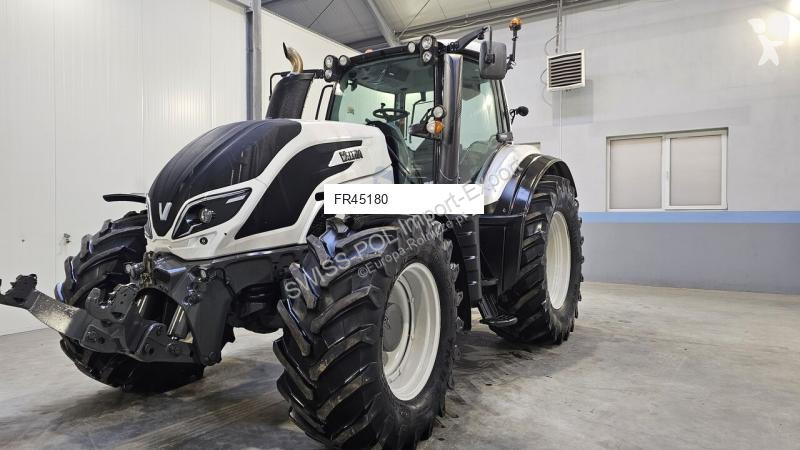 Tractor agrícola Valtra