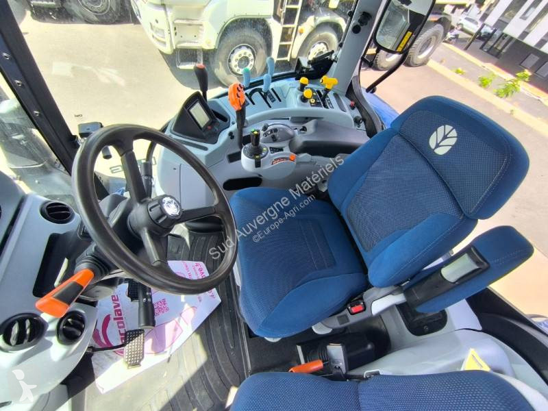 Tracteur agricole New Holland T6.145 + Chargeur