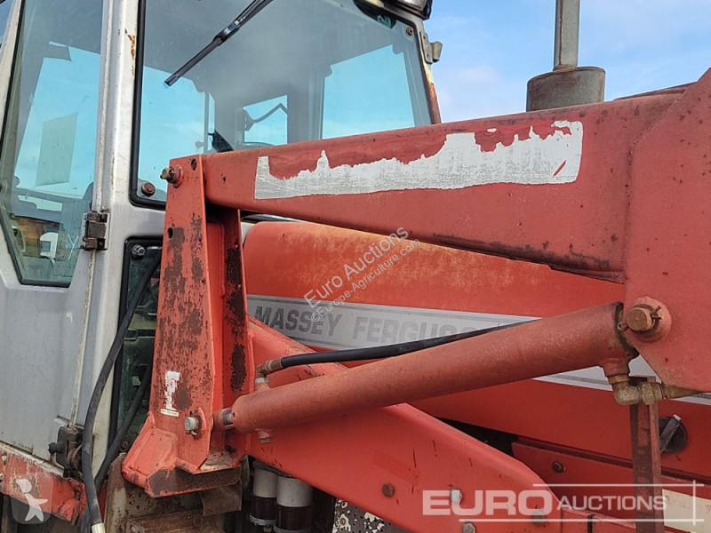 Landbrugstraktor  MF698