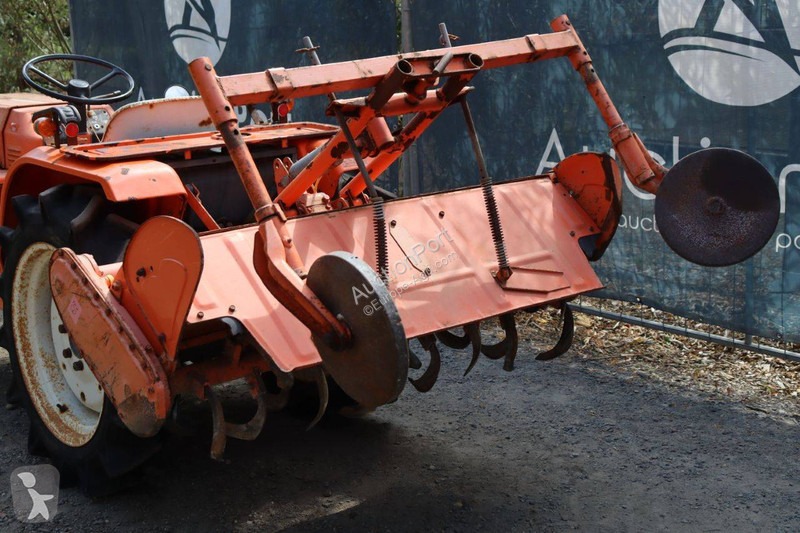 Tractor agrícola Kubota ZB1600
