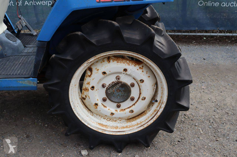 جرار زراعي Iseki Landhope 170