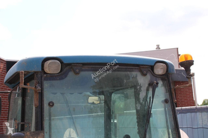 Tracteur agricole New Holland TN65D