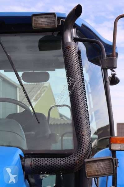 Tracteur agricole New Holland TL90