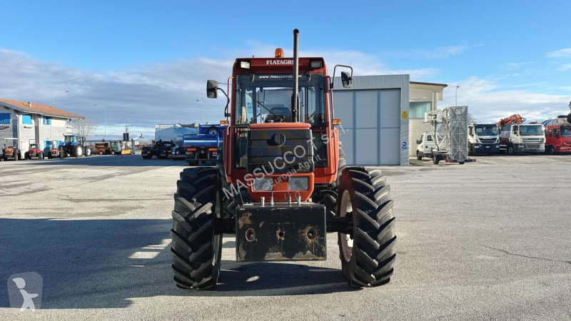 Lantbrukstraktor Fiat F100 DT 4X4