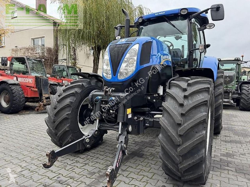 Traktor New Holland  t7.200 rangecommand