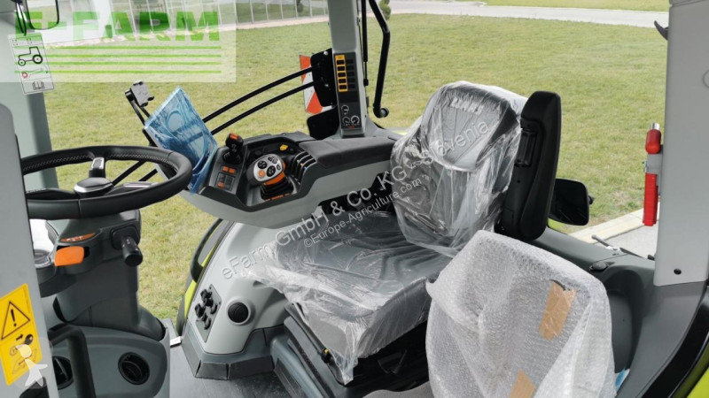 Landbrugstraktor Claas  AXION 830