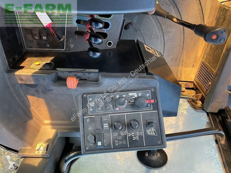 Lantbrukstraktor JCB  fastrac 3200