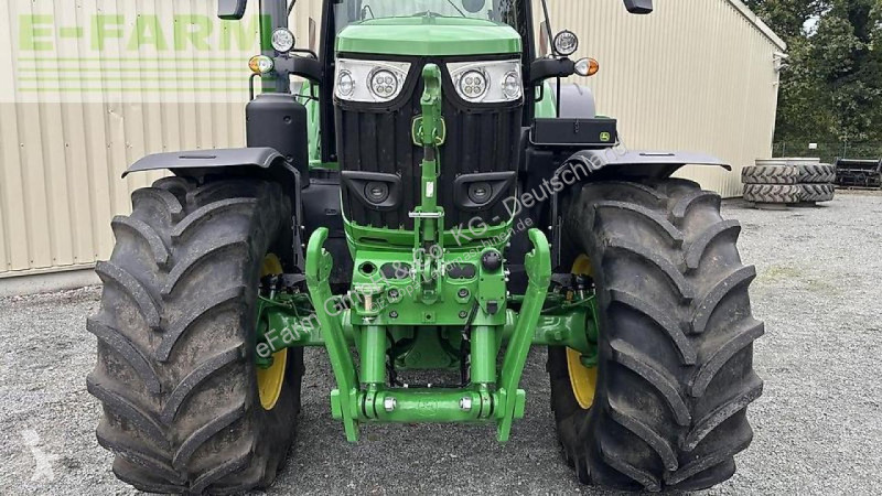 Landbrugstraktor John Deere  6m240