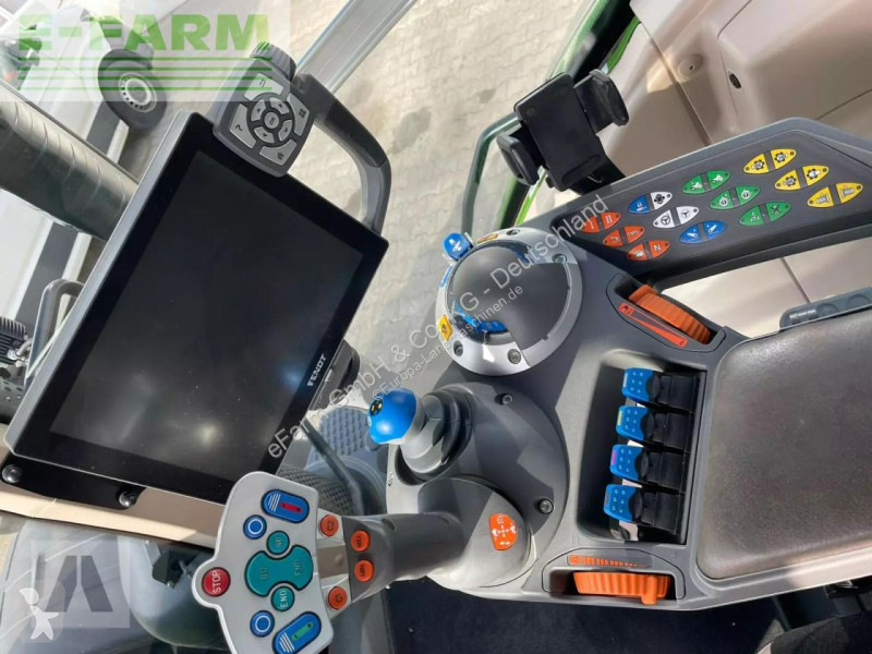 Landbrugstraktor Fendt  828 vario profiplus