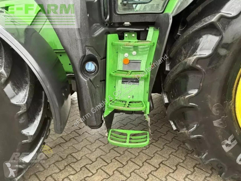 Landbrugstraktor John Deere  6r215