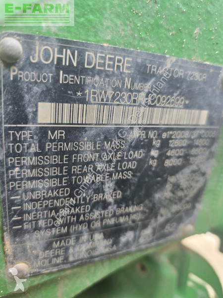 Lantbrukstraktor John Deere 7230R