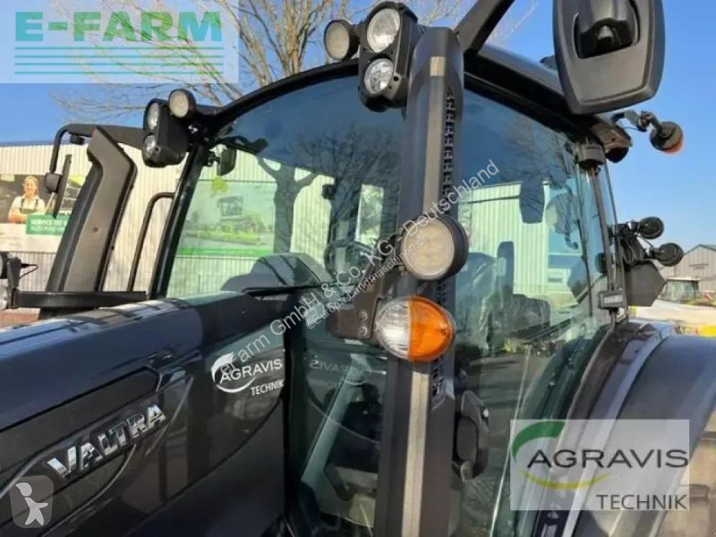Landbrugstraktor Valtra  g 135 a 1b9