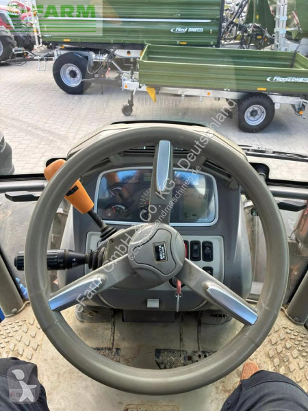 Lantbrukstraktor Deutz-Fahr agrotron