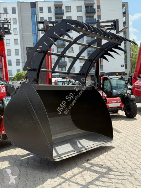 Lantbrukstraktor Manitou CBG HEAVY DUTY  (NO...