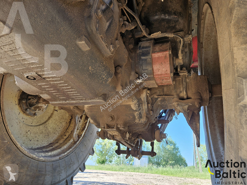 Lantbrukstraktor Belarus MTZ 1025