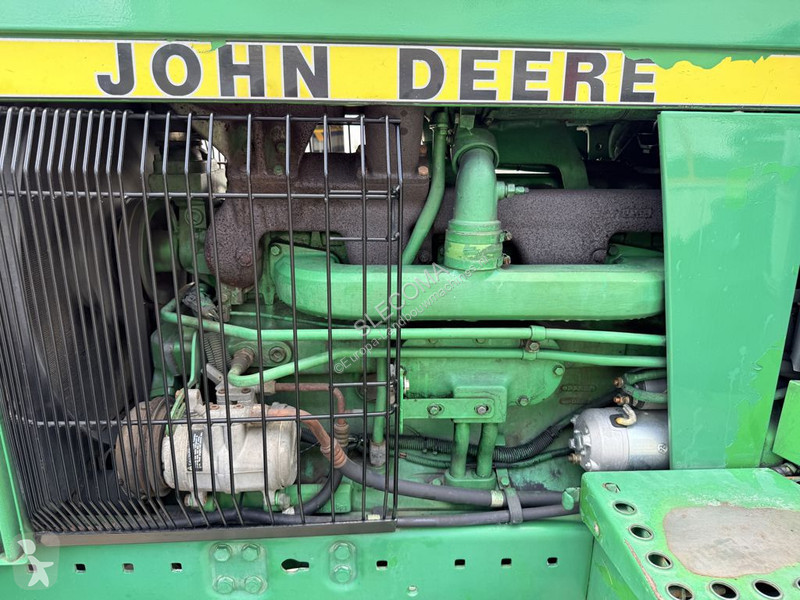 Lantbrukstraktor John Deere 4050 4WD