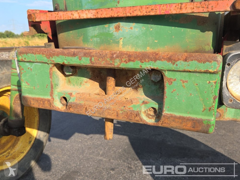 Lantbrukstraktor John Deere 2130