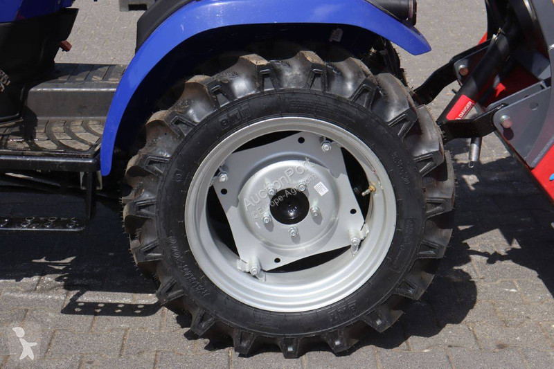 Traktor Farmtrac 26H