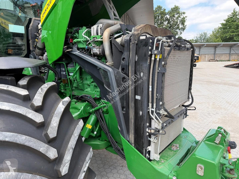 Ciągnik John Deere 8R 370