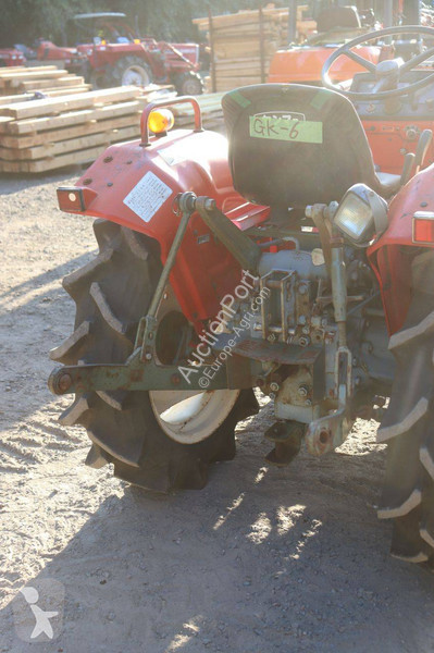 جرار زراعي Yanmar YM1802D